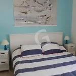 Casa de Férias Maison De Pour 6 A Sur - Fr-1-194-406 *
